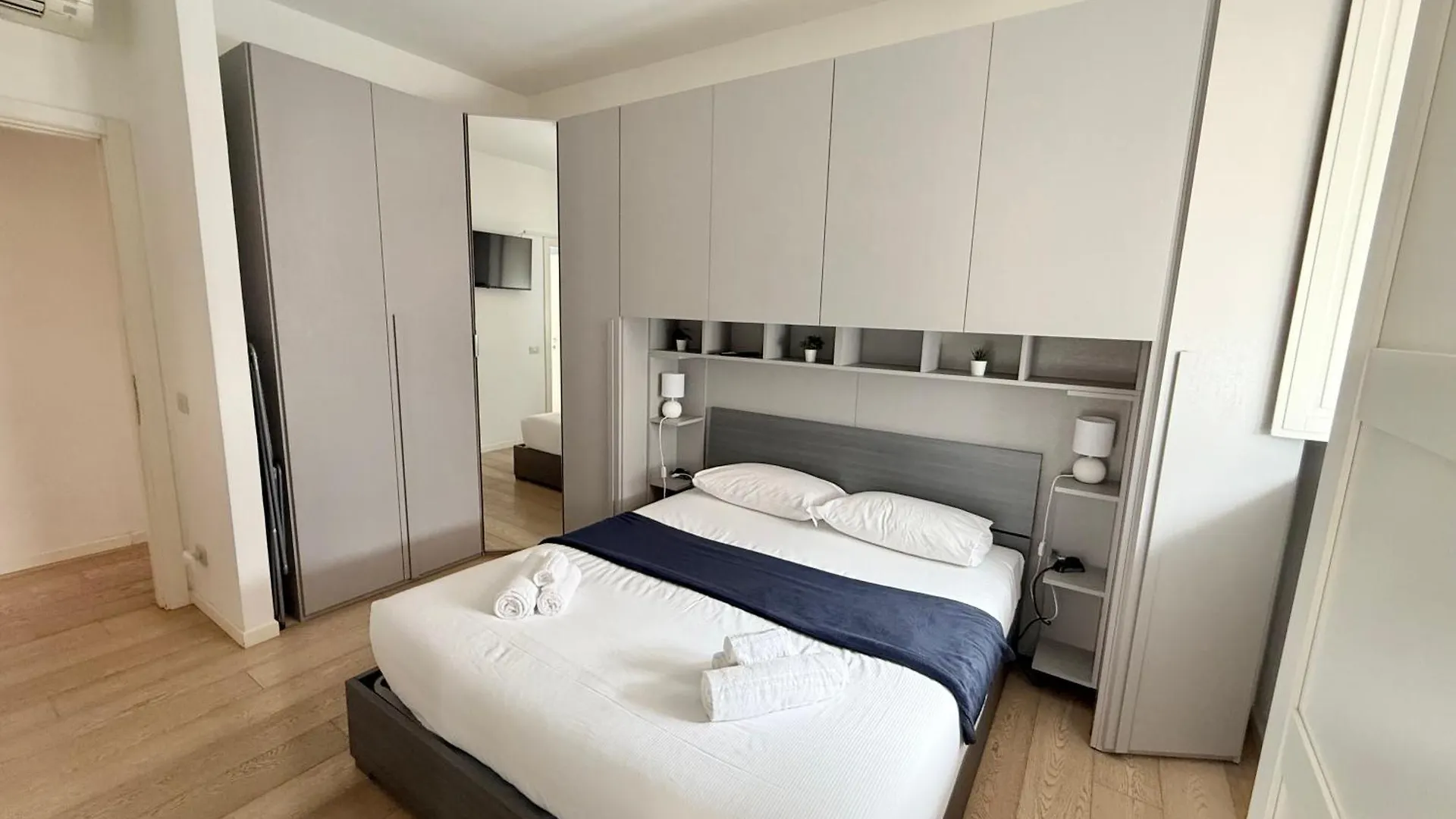 Gioire Apartments - Milano Italia